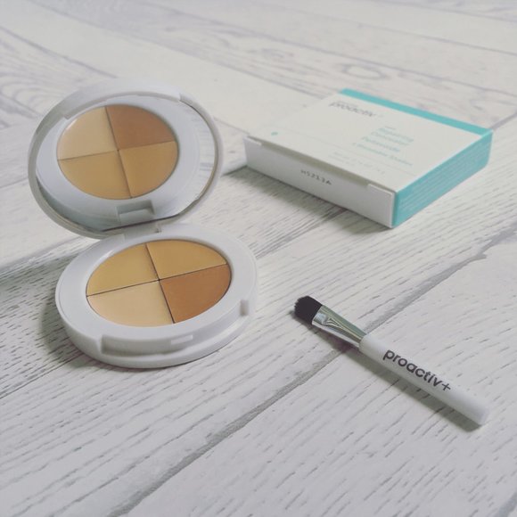 Proactiv 4 Blendable Shades Repairing Concealer - Picture 1 of 4